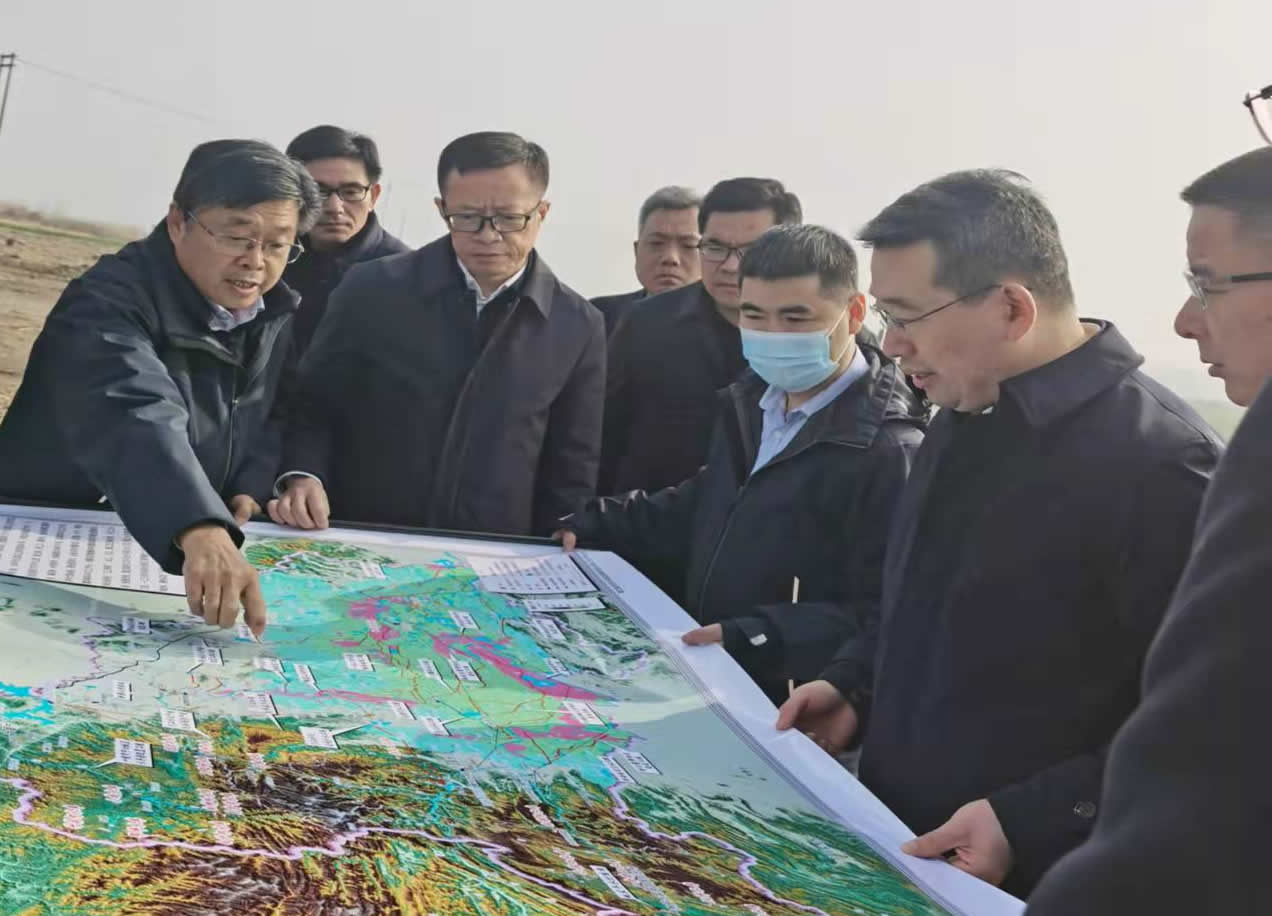 时任省委常委、副省长张文兵、厅长廖志伟调研一江三河水系连通工程