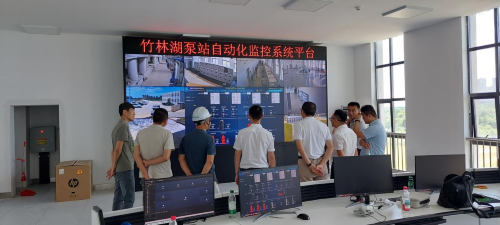 图片2：武汉市水务局、经开区水务局一行指导竹林湖泵站试运行.png