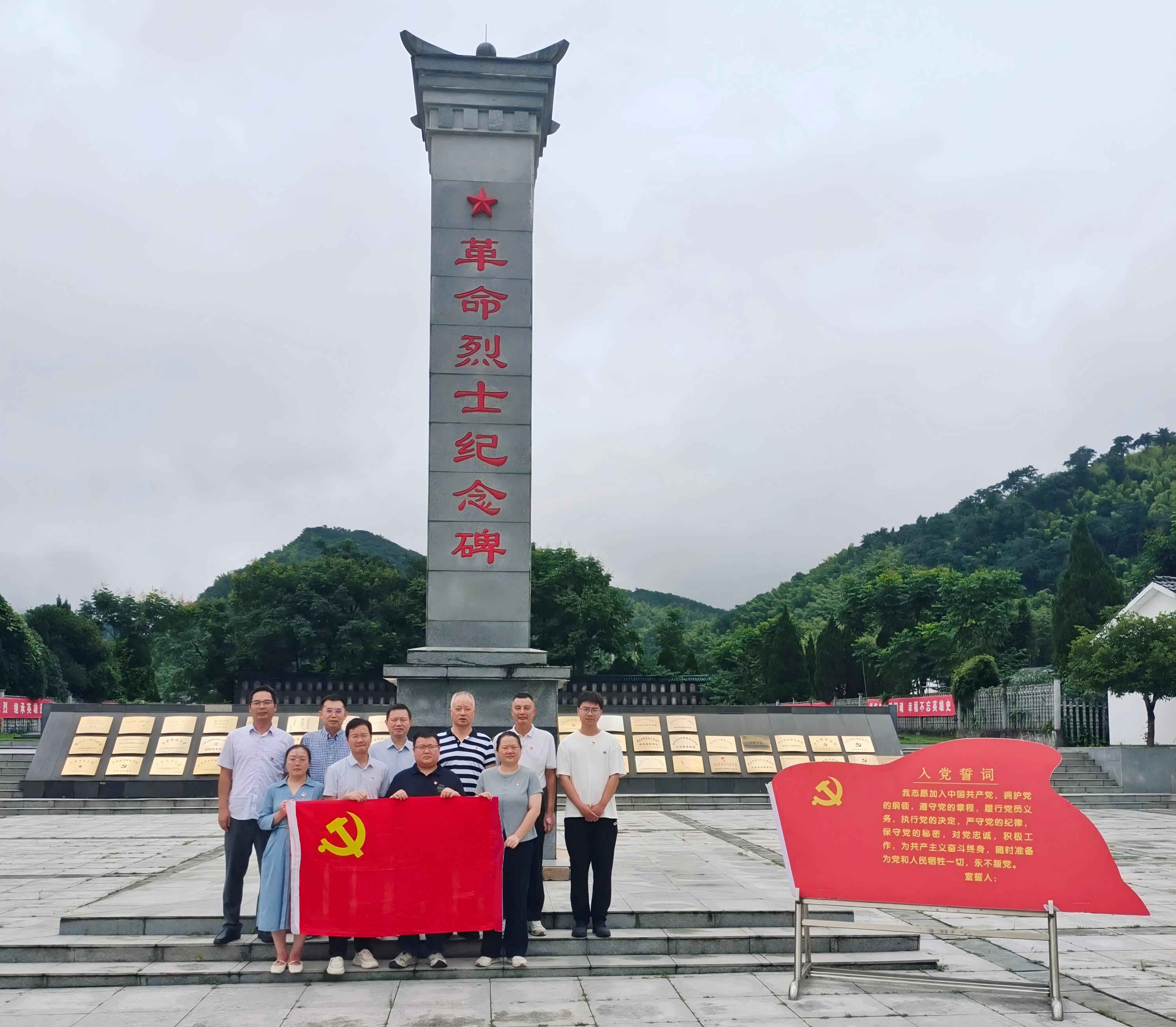 1787128325696009835.jpg 合照.jpg